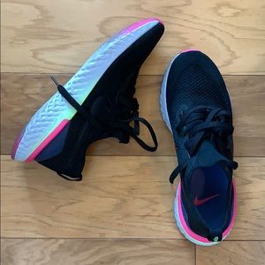 nike womens epic react flyknit 2